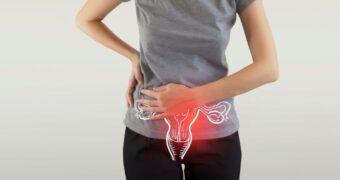 Cum să gestionaţi durerea de ovare: strategii și sfaturi utile