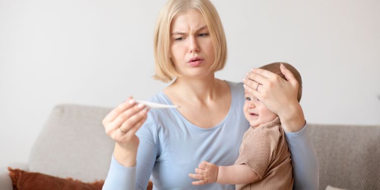 simptome de pneumonie la copii, pneumonie copii,  febra copii